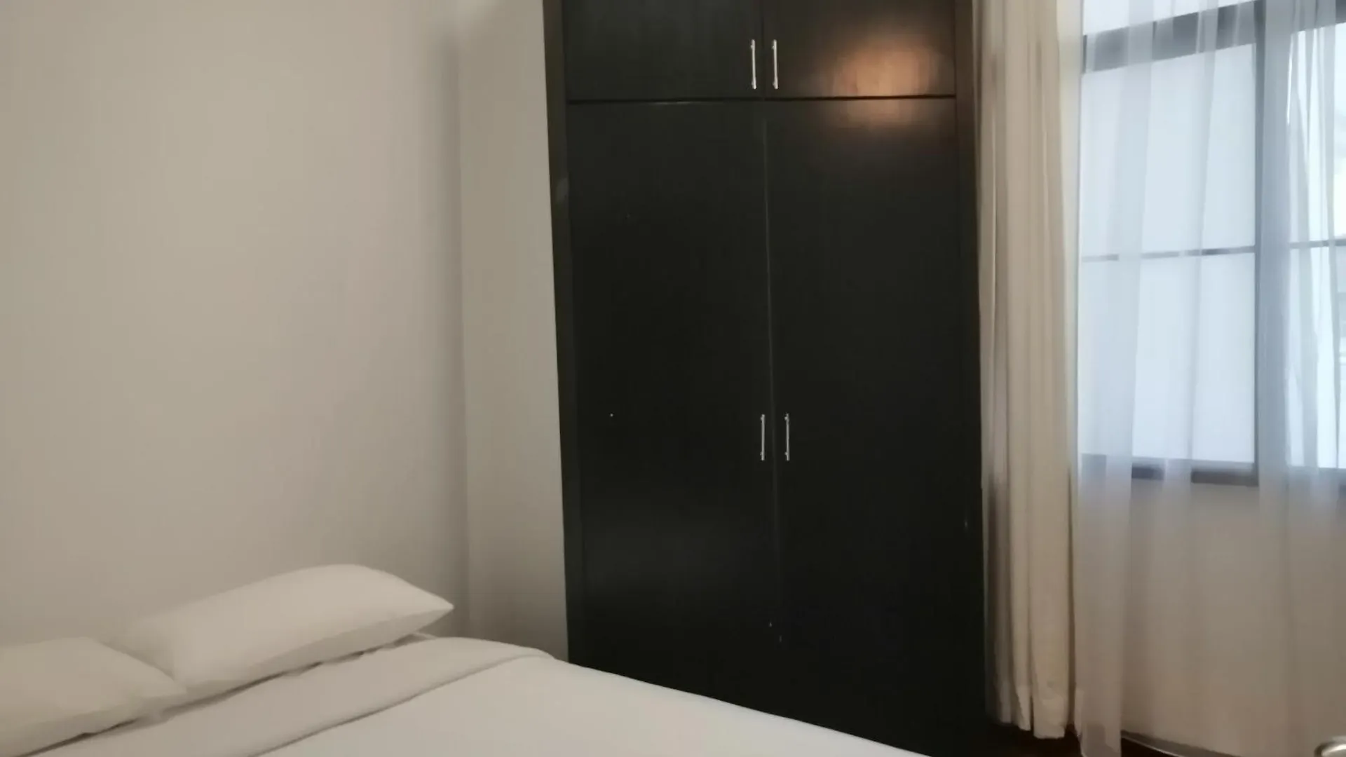 Apartment City Tropical Home II George Town