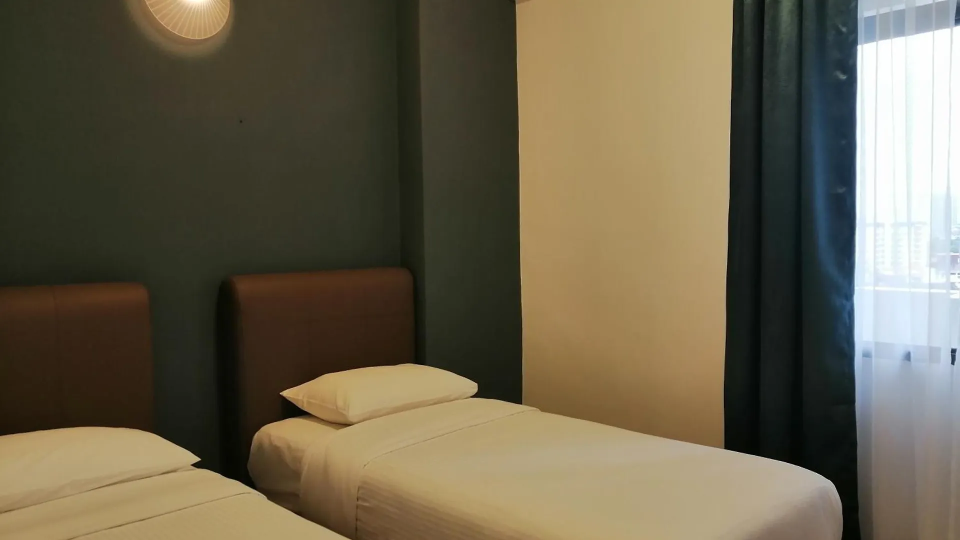 Apartament City Tropical Home II George Town